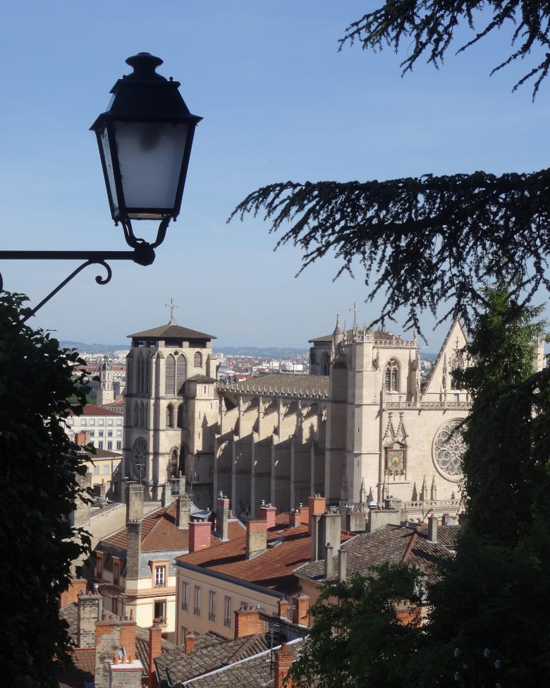 walking tour lyon map